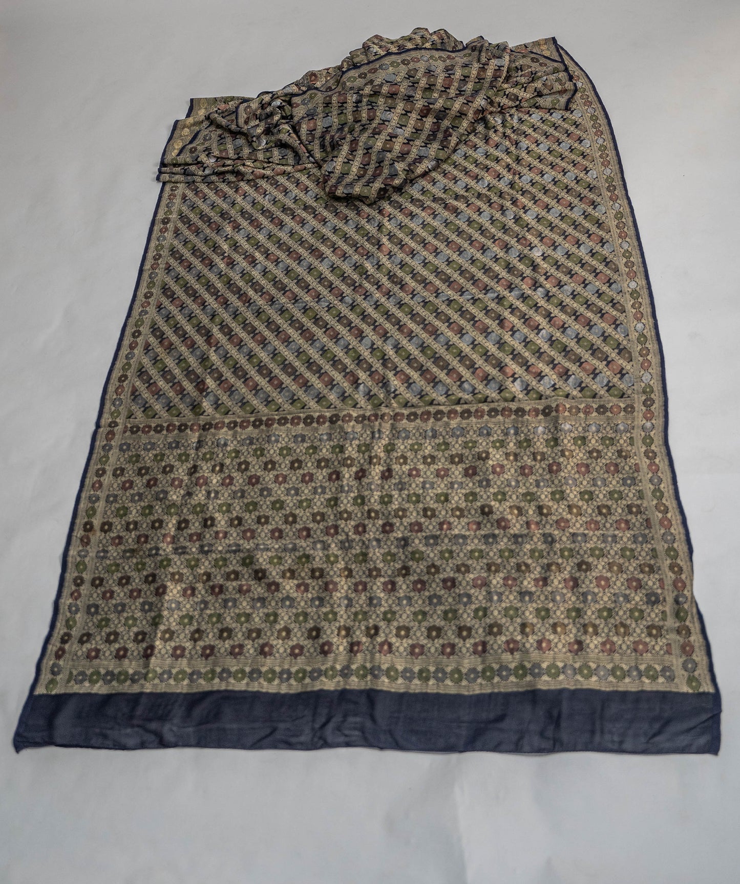 Rangkat Khaddi Georgette Banarsee Saree