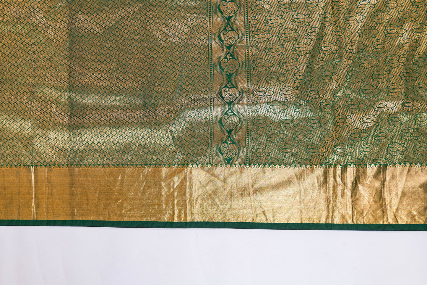 Kaner~ Forest Green Pure Silk Brocade Kanjivaram Saree – Handwoven Grandeur from Tamil Nadu
