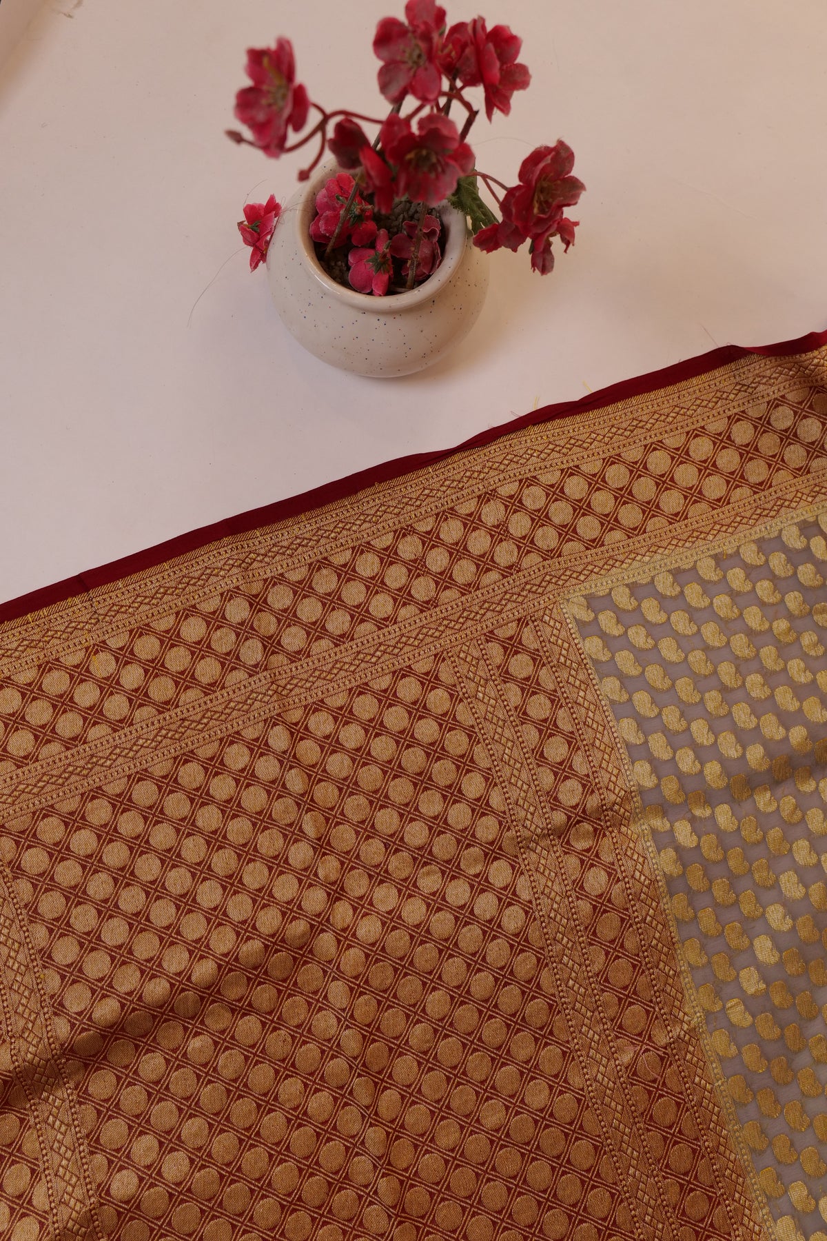 Veena~Khaddi Georgette Banarsee Saree Grey Maroon