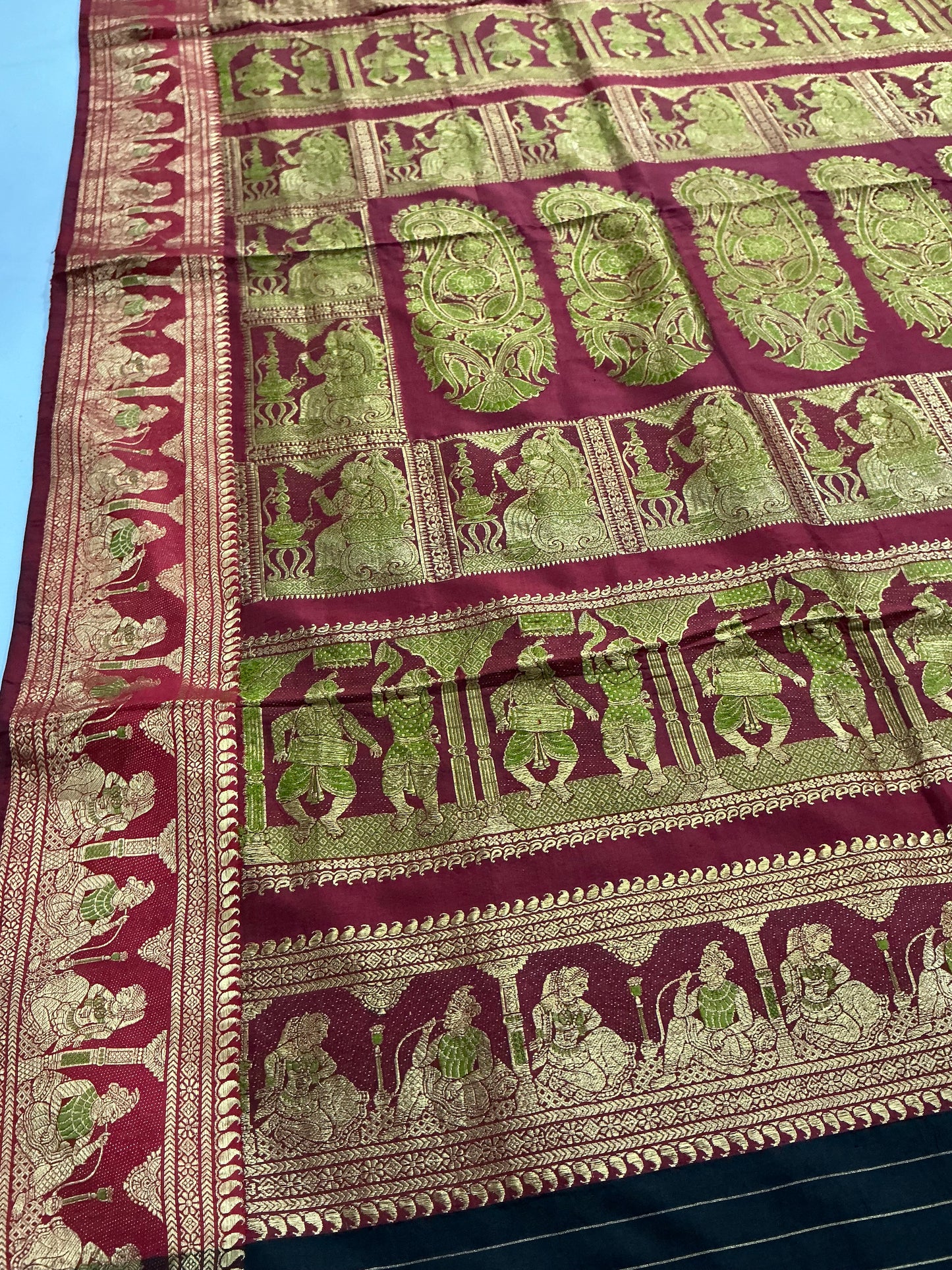Kajal~ Black & Red pure silk Swaranchuri Saree