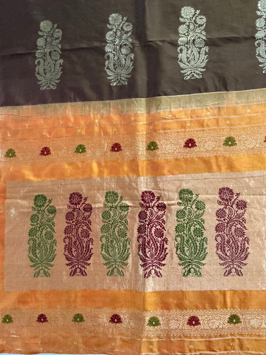 Tangedu ~ Vintage Pure Silk Armoor Saree