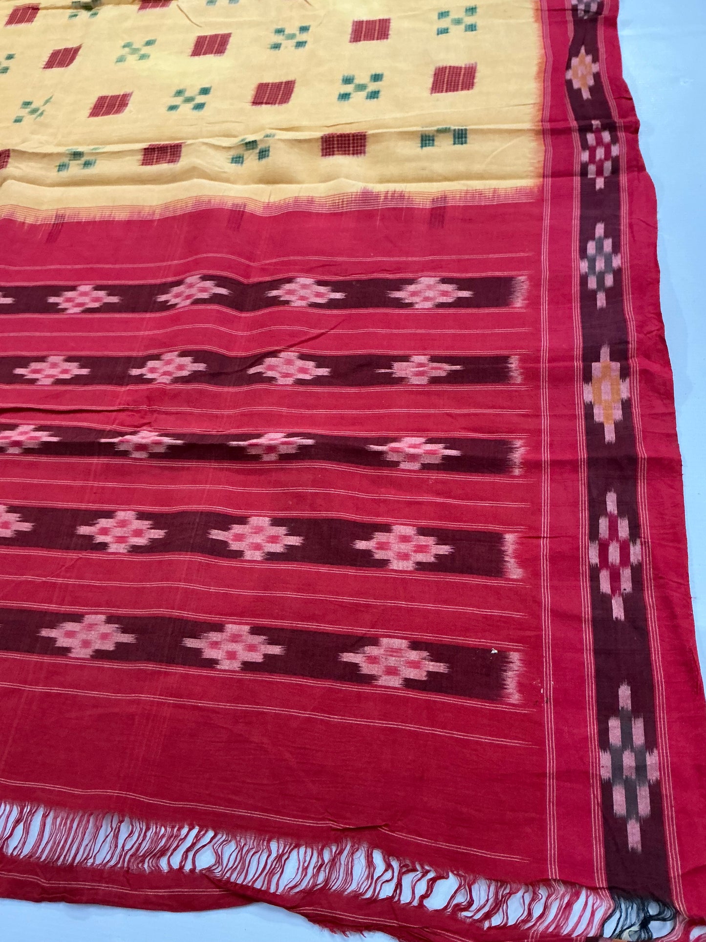 Gomed ~ Double Ikkat Pochampally Saree