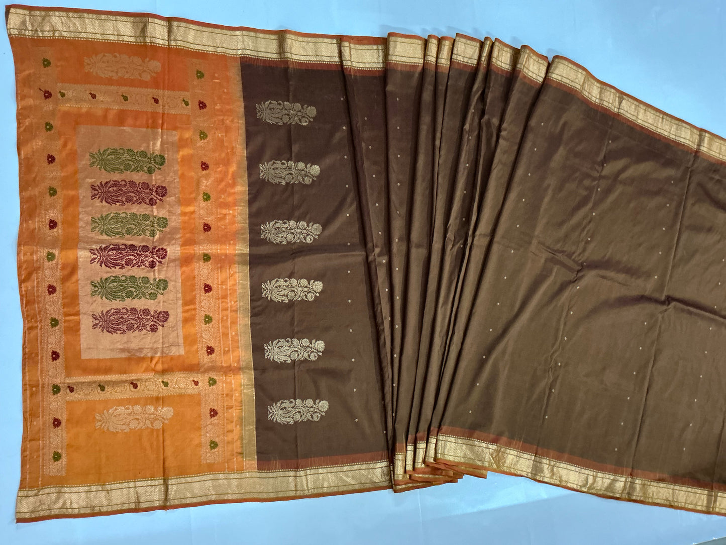 Tangedu ~ Vintage Pure Silk Armoor Saree