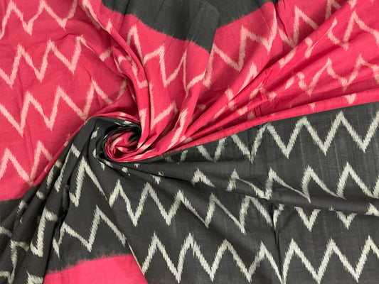 Povala ~ Red Black Cotton Pochampally Saree