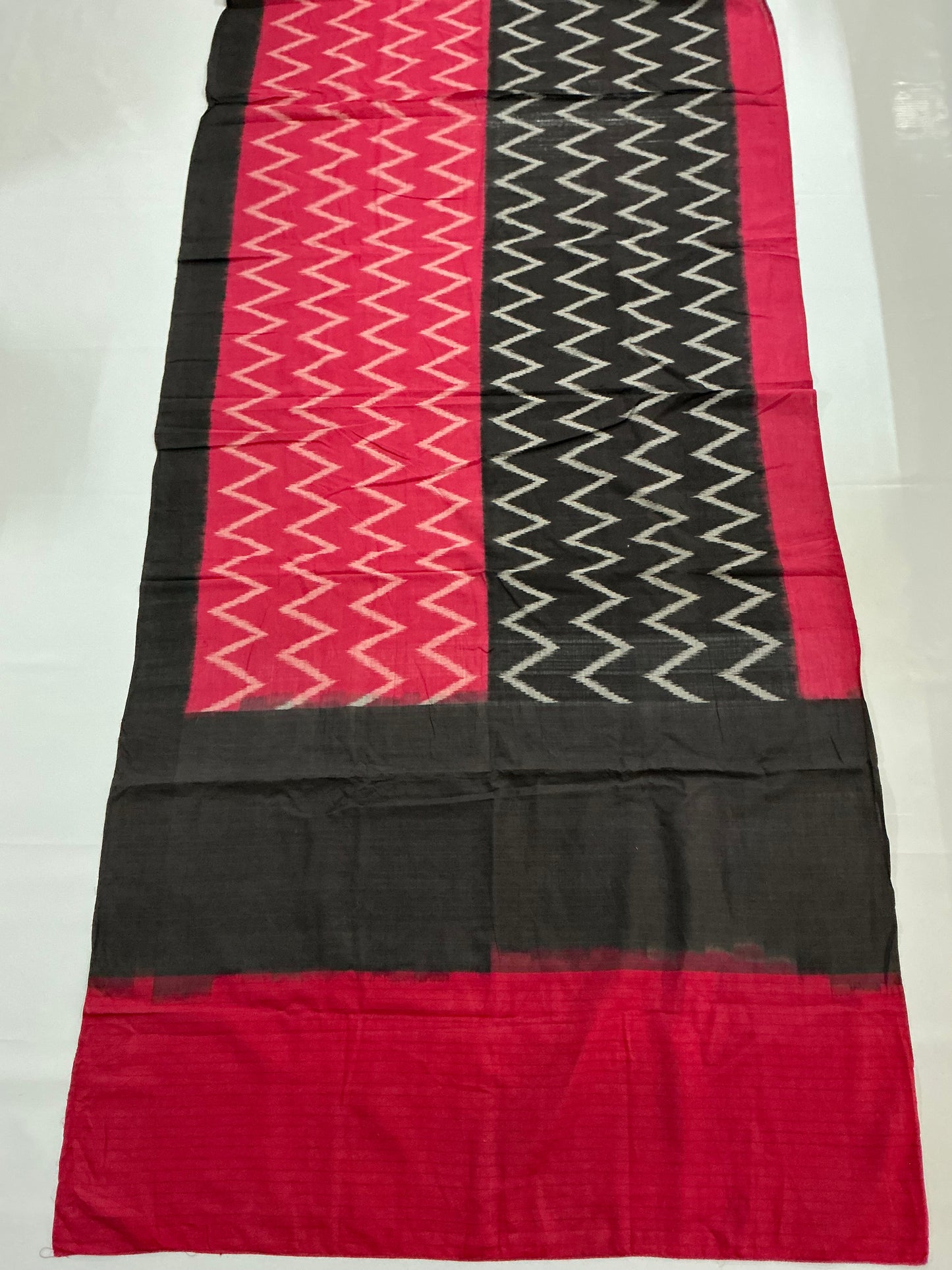 Povala ~ Red Black Cotton Pochampally Saree