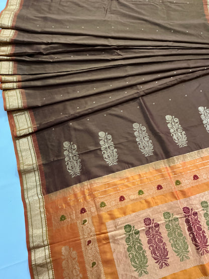 Tangedu ~ Vintage Pure Silk Armoor Saree