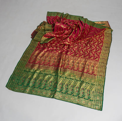 Varunika - Phooljaal Banarsee Saree