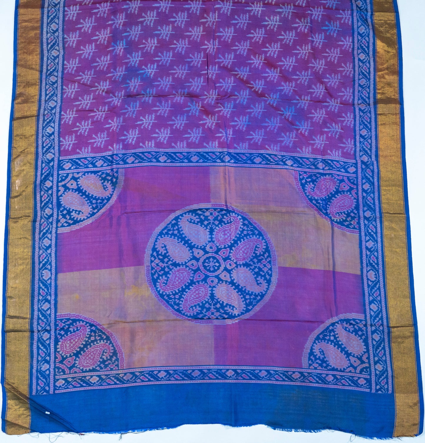 Purple Patola Silk Saree – Gujarat’s Ikat Legacy in Royal Hues