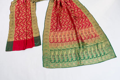 Varunika - Phooljaal Banarsee Saree
