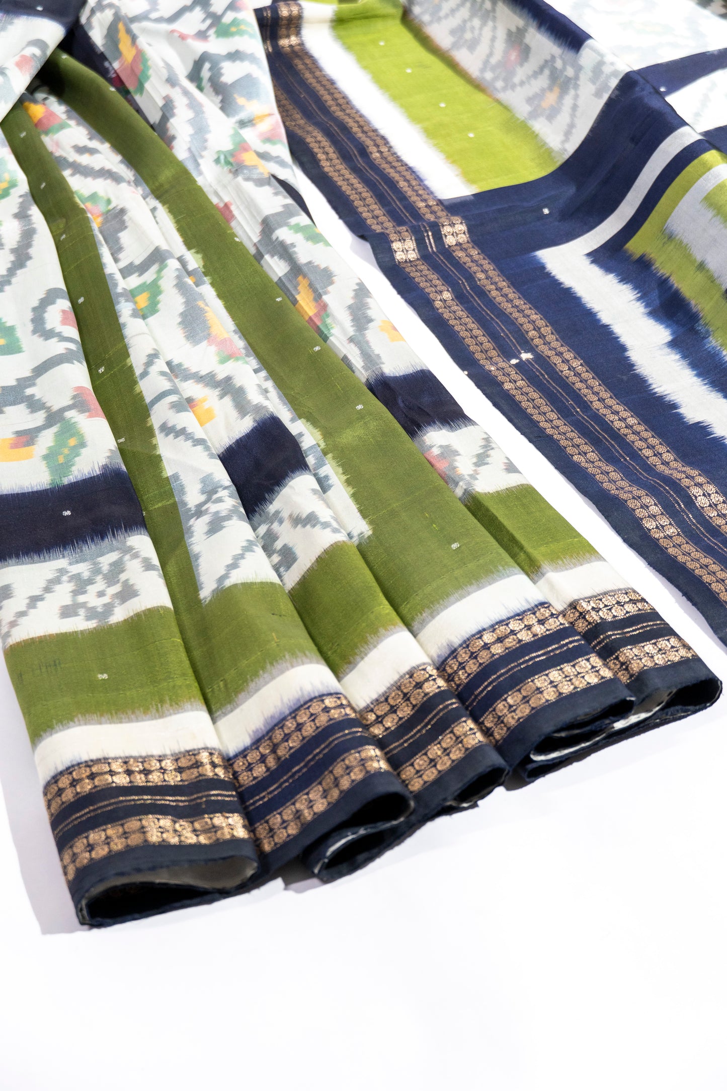 Malathi - Double Ikkat Pure Silk Saree