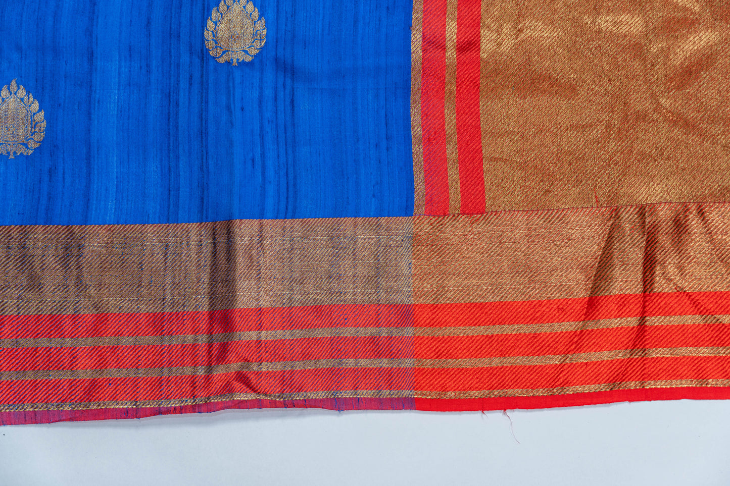 Ishani~ Pure Tussar Silk Banarasee Saree in Blue &Red