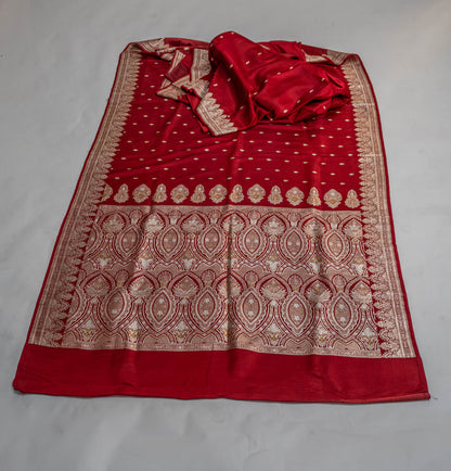 Rajeshwari - Red Banarsee Saree