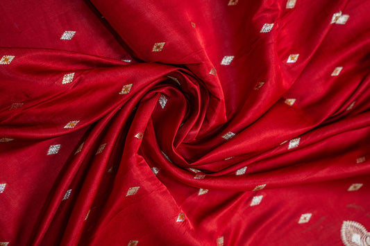 Rajeshwari - Red Banarsee Saree