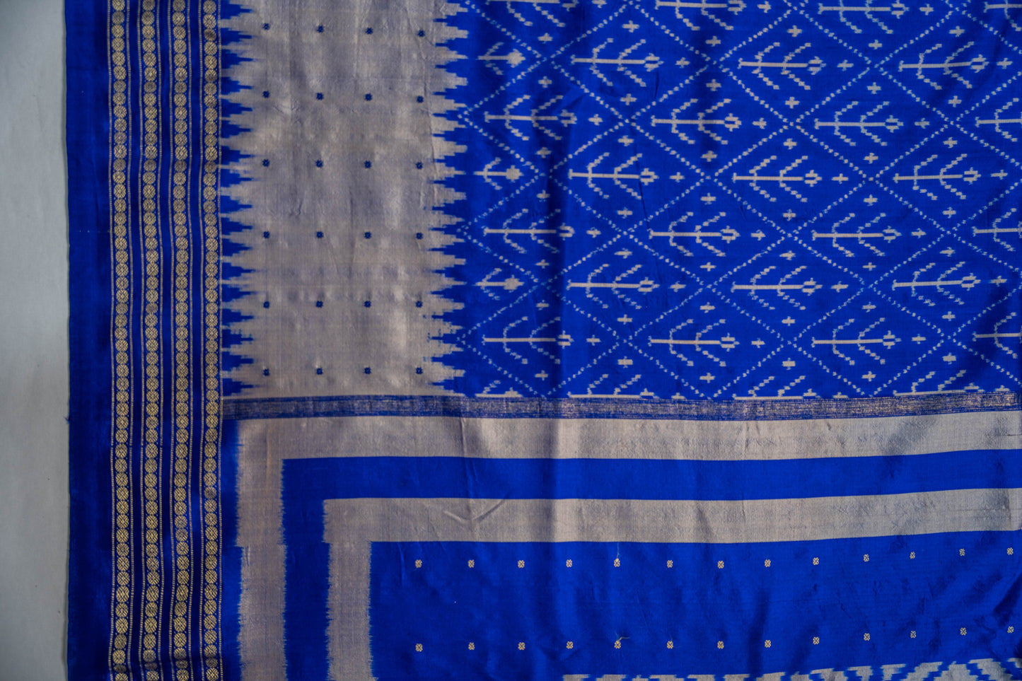 Parvathi - Indigo & Silver Ikkat Pure Silk Saree
