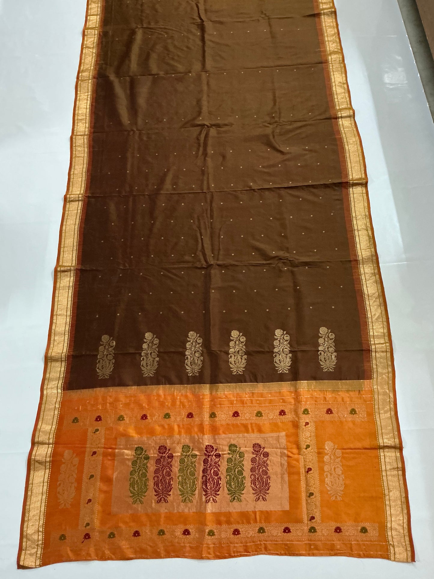 Tangedu ~ Vintage Pure Silk Armoor Saree