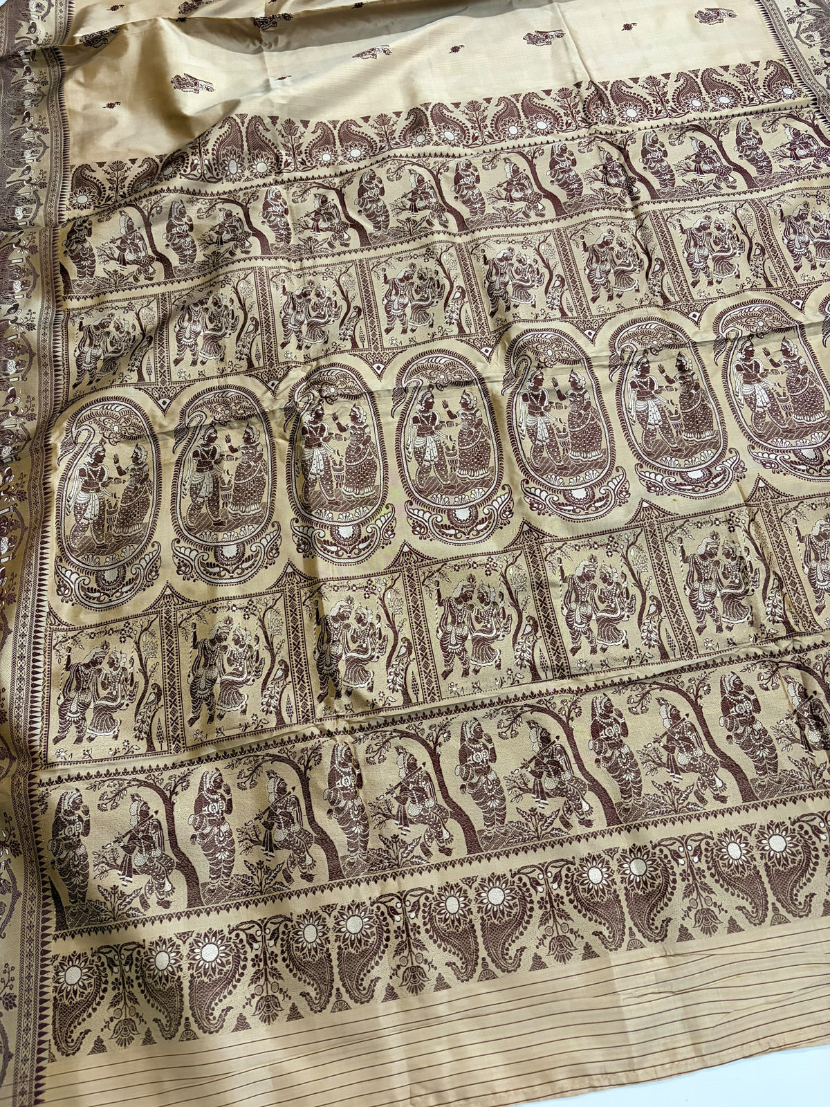 Aadarshini~ Fawn Pure Silk Meenakari Baluchari Saree