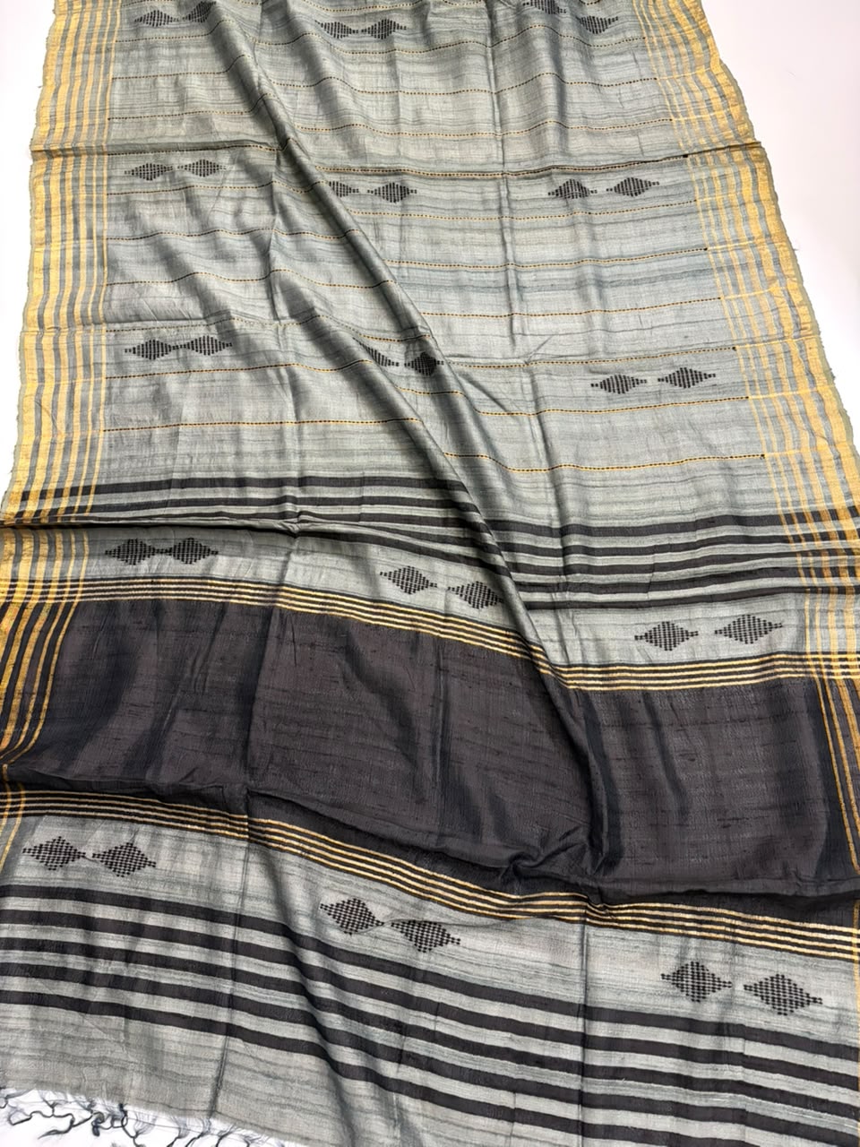 Raavi~Kosa Tussar Silk Saree