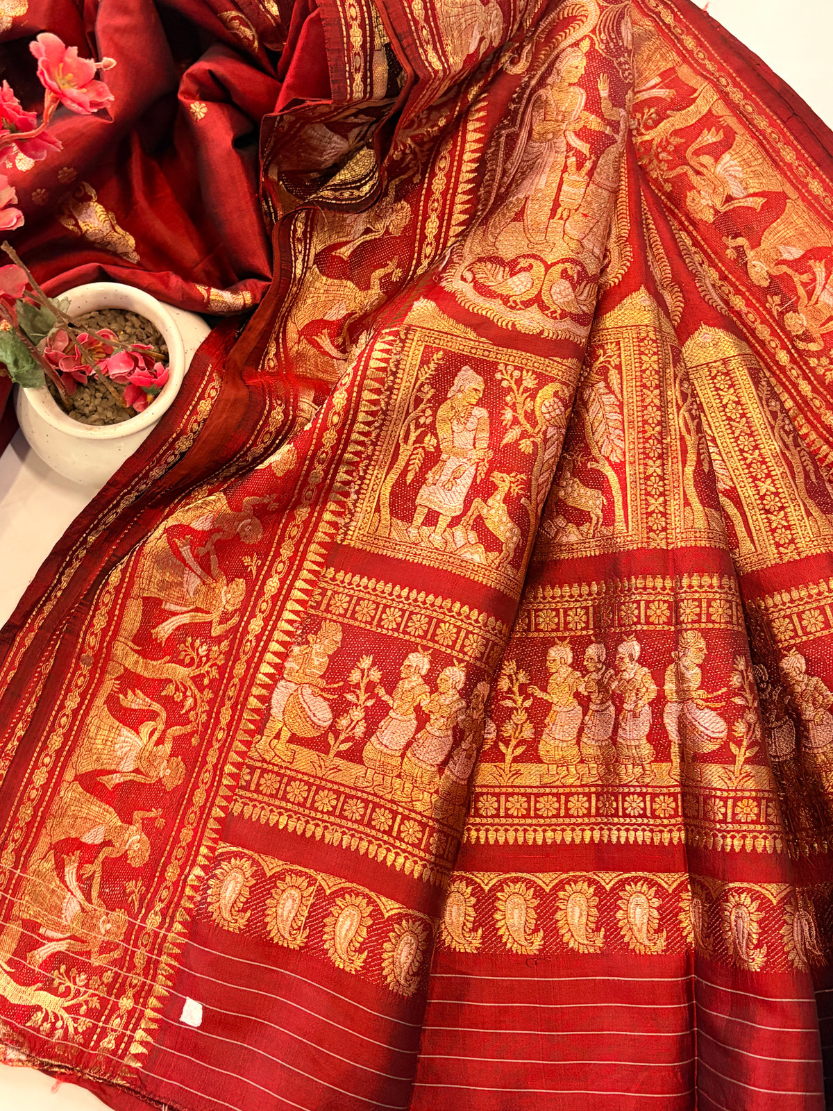 Meher~Meenakari Swarnchari Saree Maroon