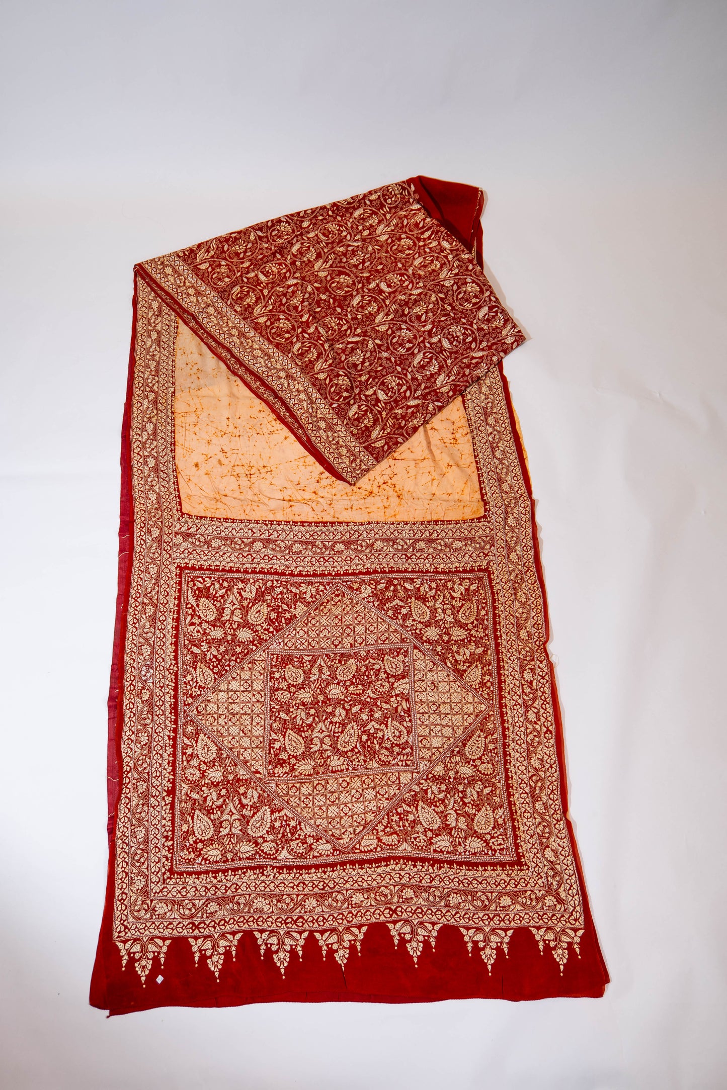 Naagdamini~ Deep Maroon & Ivory Pure Crepe Silk Saree with Hand Batik & Kantha Embroidery – A Heritage Weave from Bengal