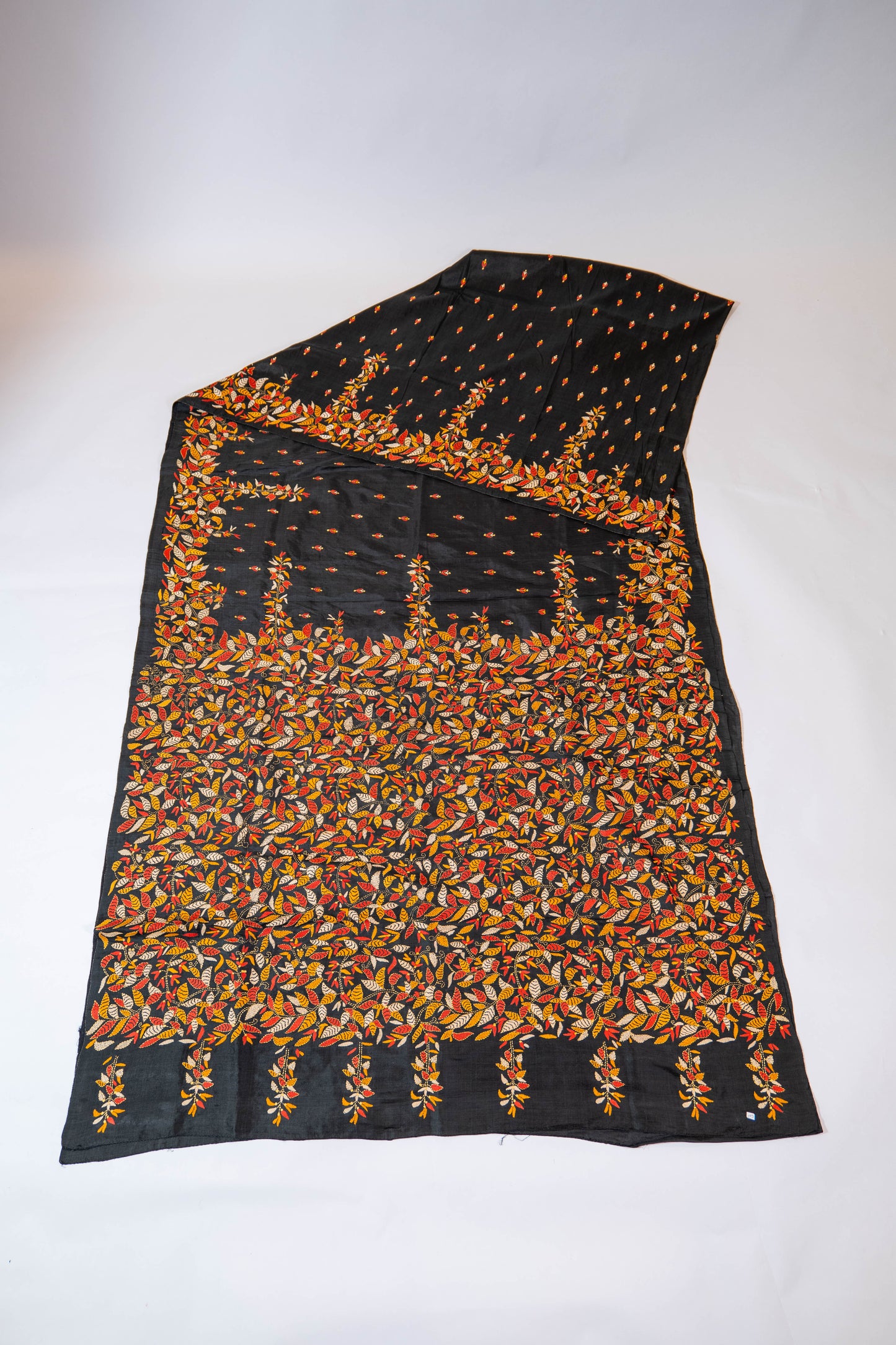 Amaltaas~ Midnight Blue Pure Bangalore Silk Saree with Reverse Kantha Hand Embroidery – A Contemporary Take on a Bengal Classic