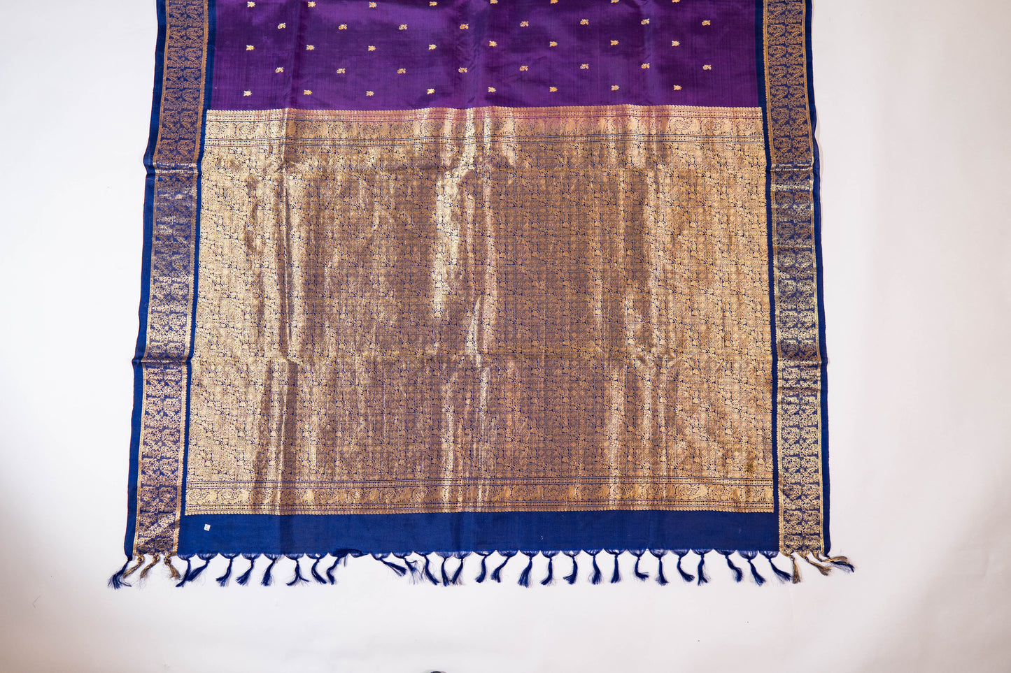 Laajwanti~ Dark Purple & Navy Blue Pure Silk Kanjivaram Saree – Royal Weave from Tamil Nadu