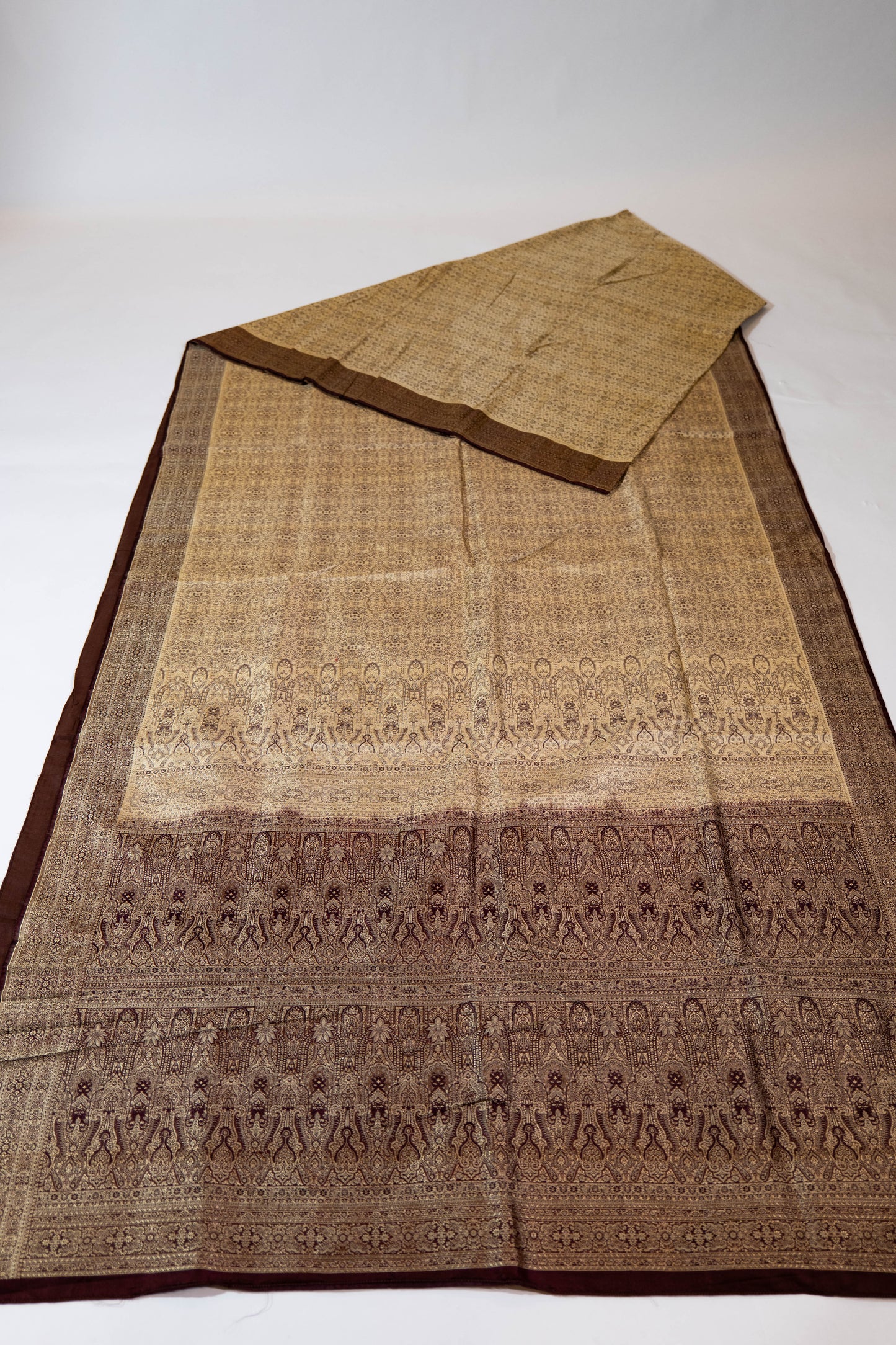 Zarool~ Pure Silk Himroo Saree in Cream & Brown – A Legacy Weave from Aurangabad
