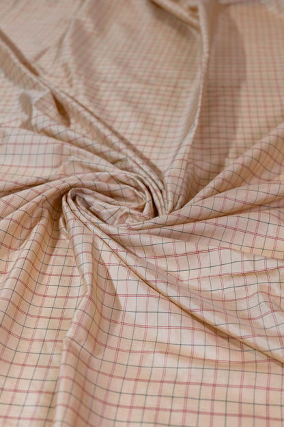 Kaamini~ Arani Silk Saree in Off-White with Maroon Checks & Thazampoo Palla – A South Indian Classic