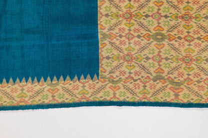 Aarini~ Turquoise & White Single Ikkat Pure Silk Saree