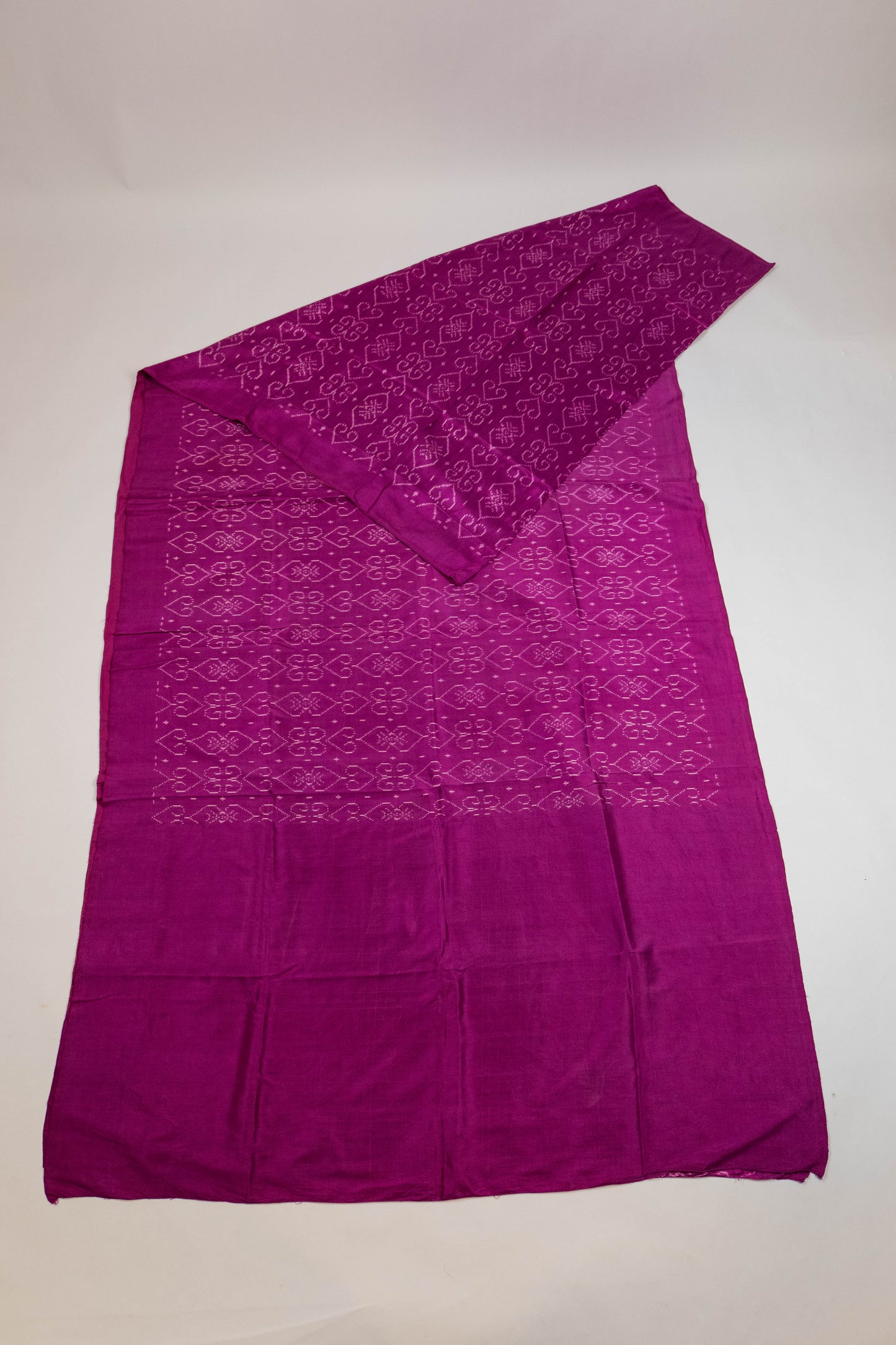 Chanda~ Magenta Pink & White Single Ikkat Pure Silk Saree