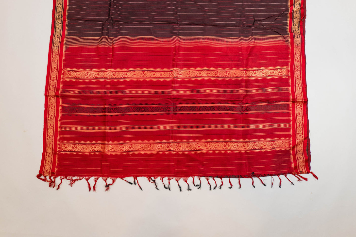 Aarti~ Vermillion & Maroon Korvai Kanjivaram