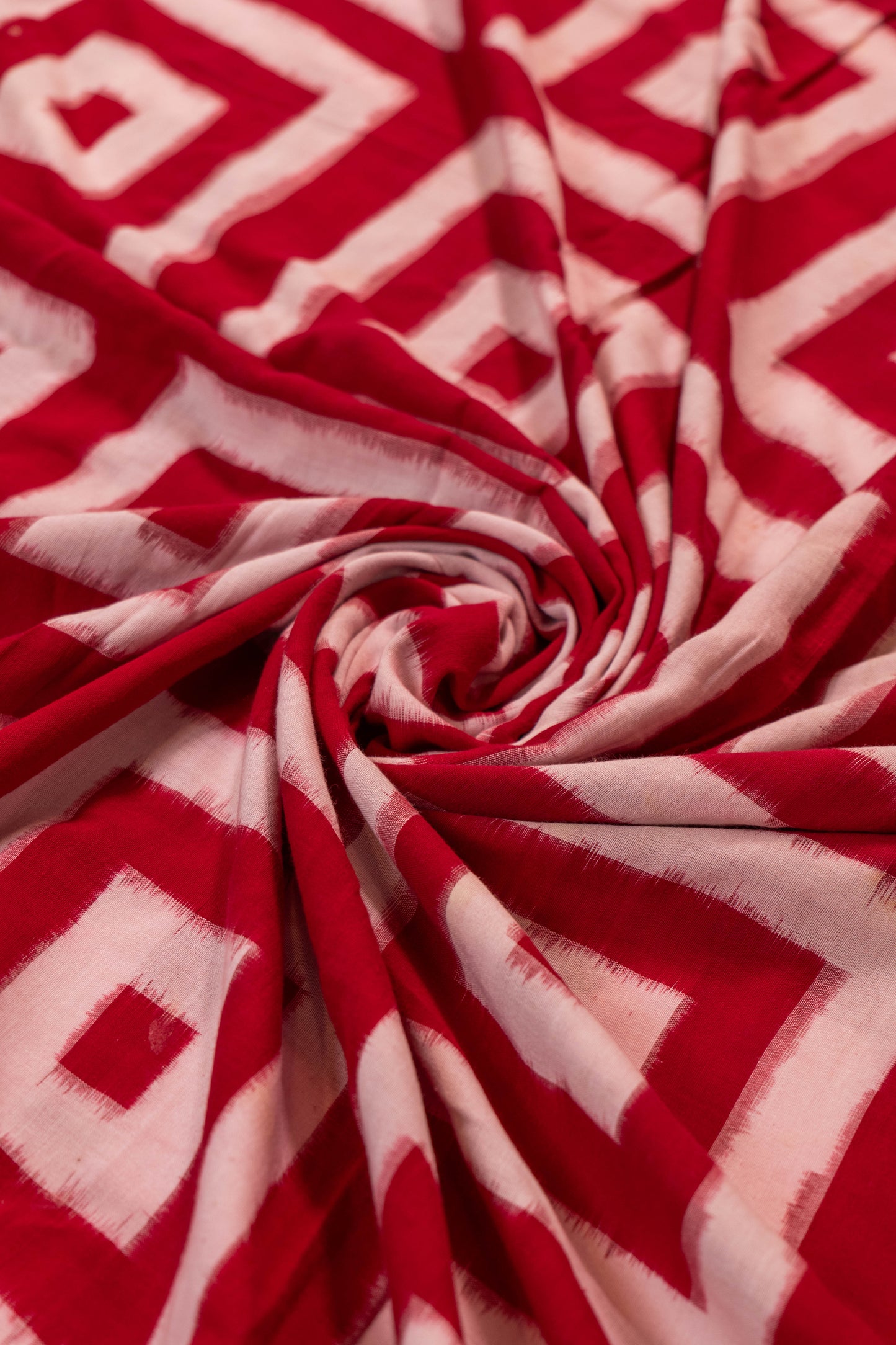 Paro~ Telia Ikkat Pure Silk Saree – Andhra Heritage
