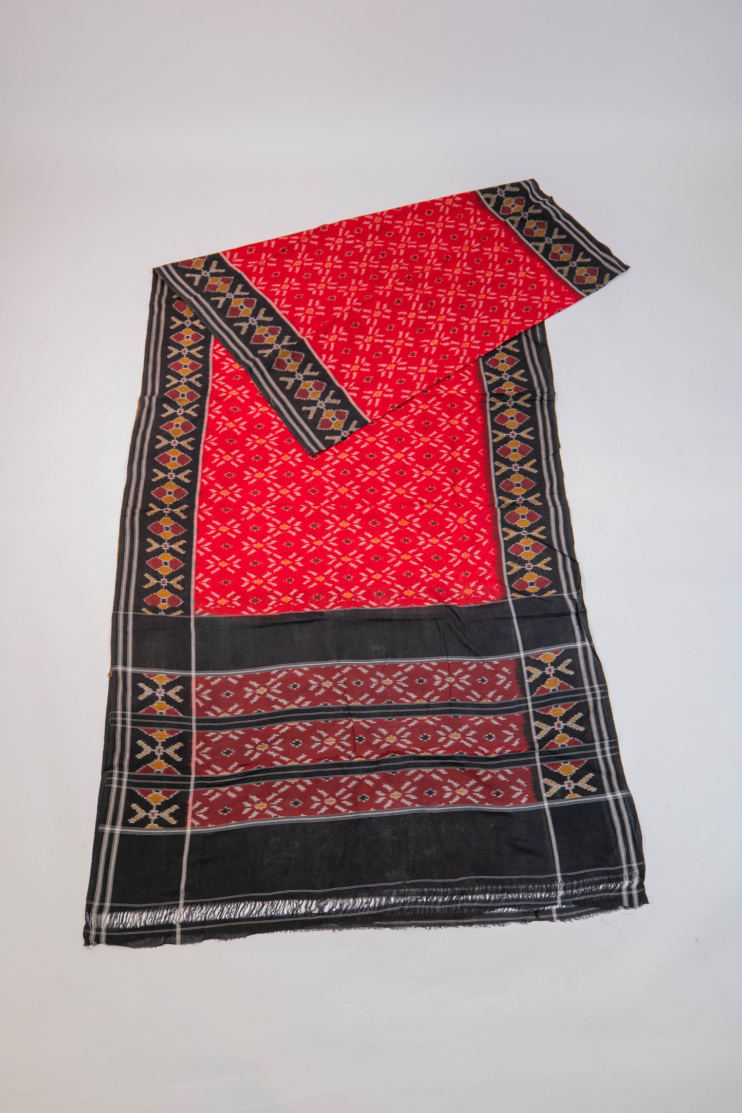 Dhum~ Sambalpuri Pure Cotton Saree – Odisha Weaves