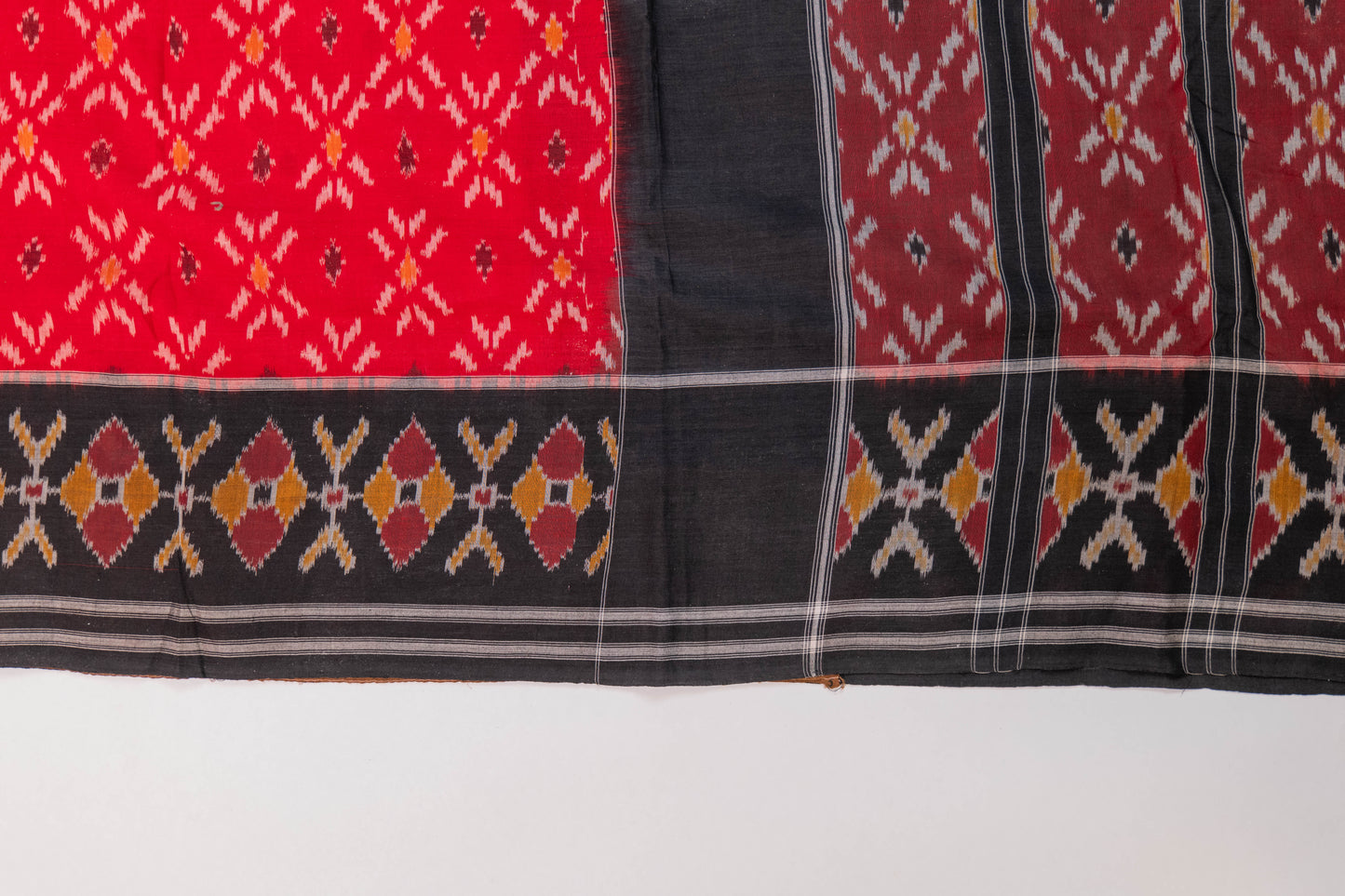 Dhum~ Sambalpuri Pure Cotton Saree – Odisha Weaves