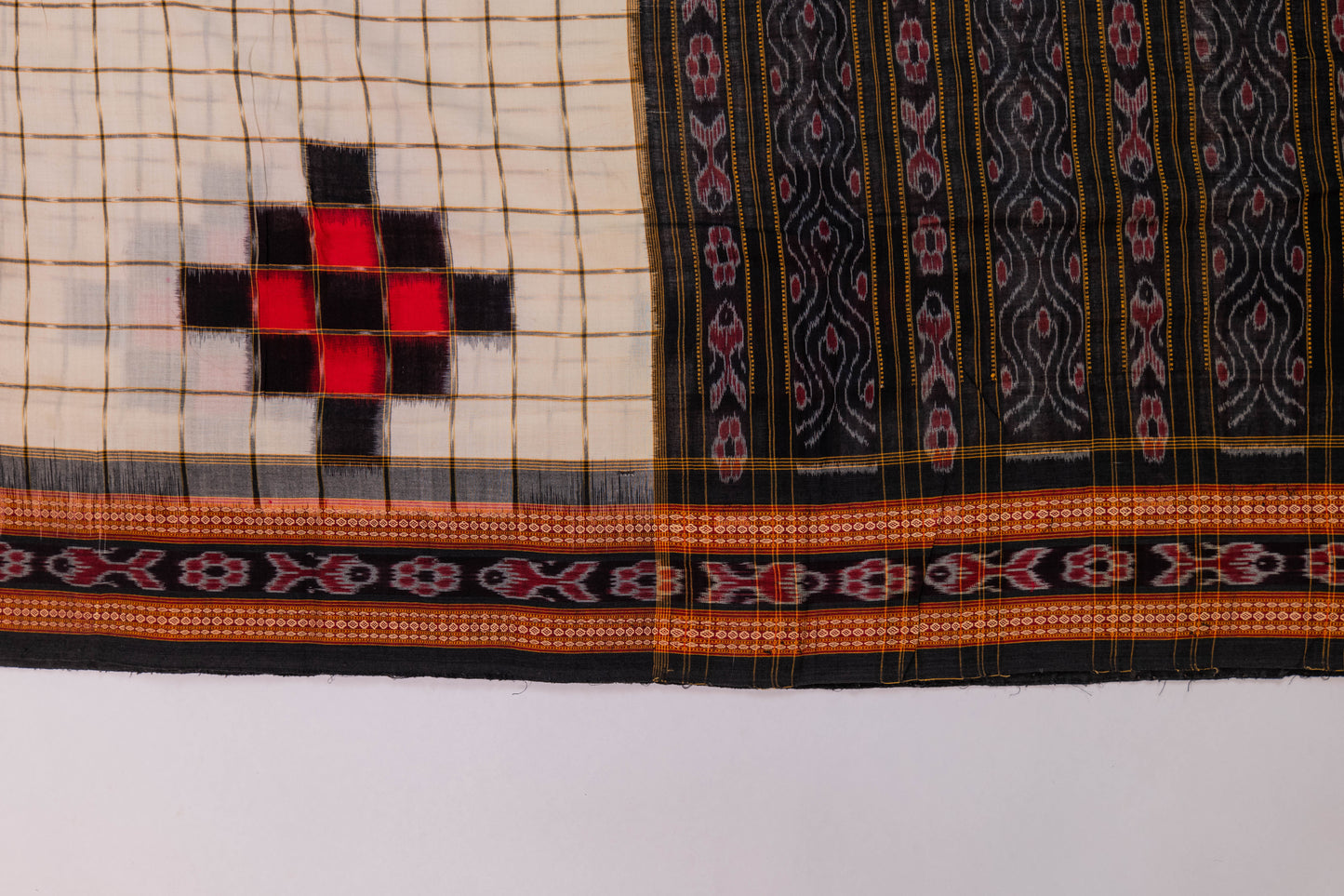Jaapi~ Bichitrapuri Pure Cotton Saree – Odisha Heritage