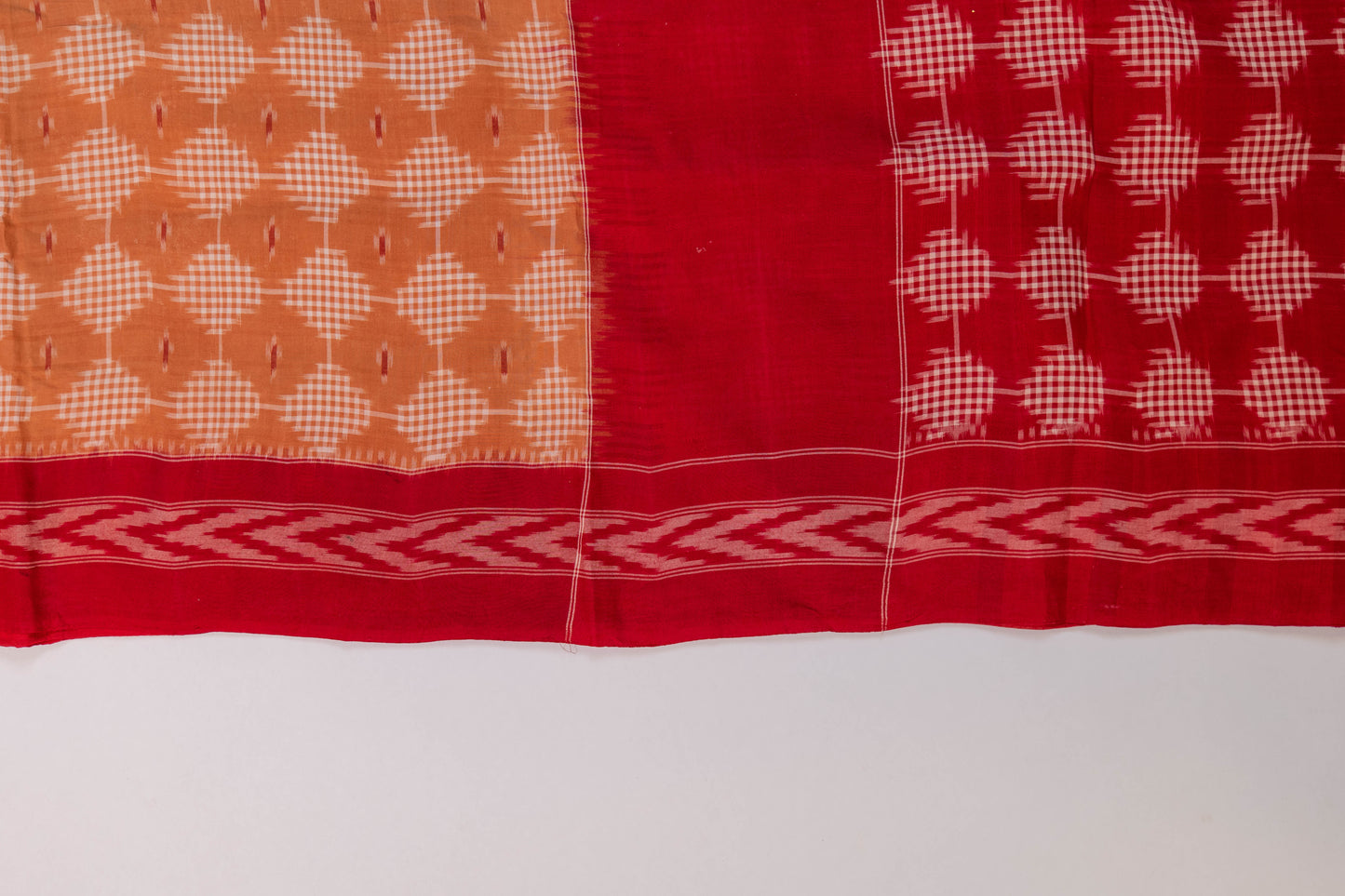 Misti~ Telia Pure Ikkat Cotton Saree – Andhra Weave