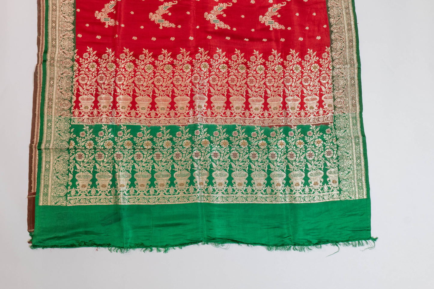 Durgsaadhini~Roli Maroon Green Banarsee Saree