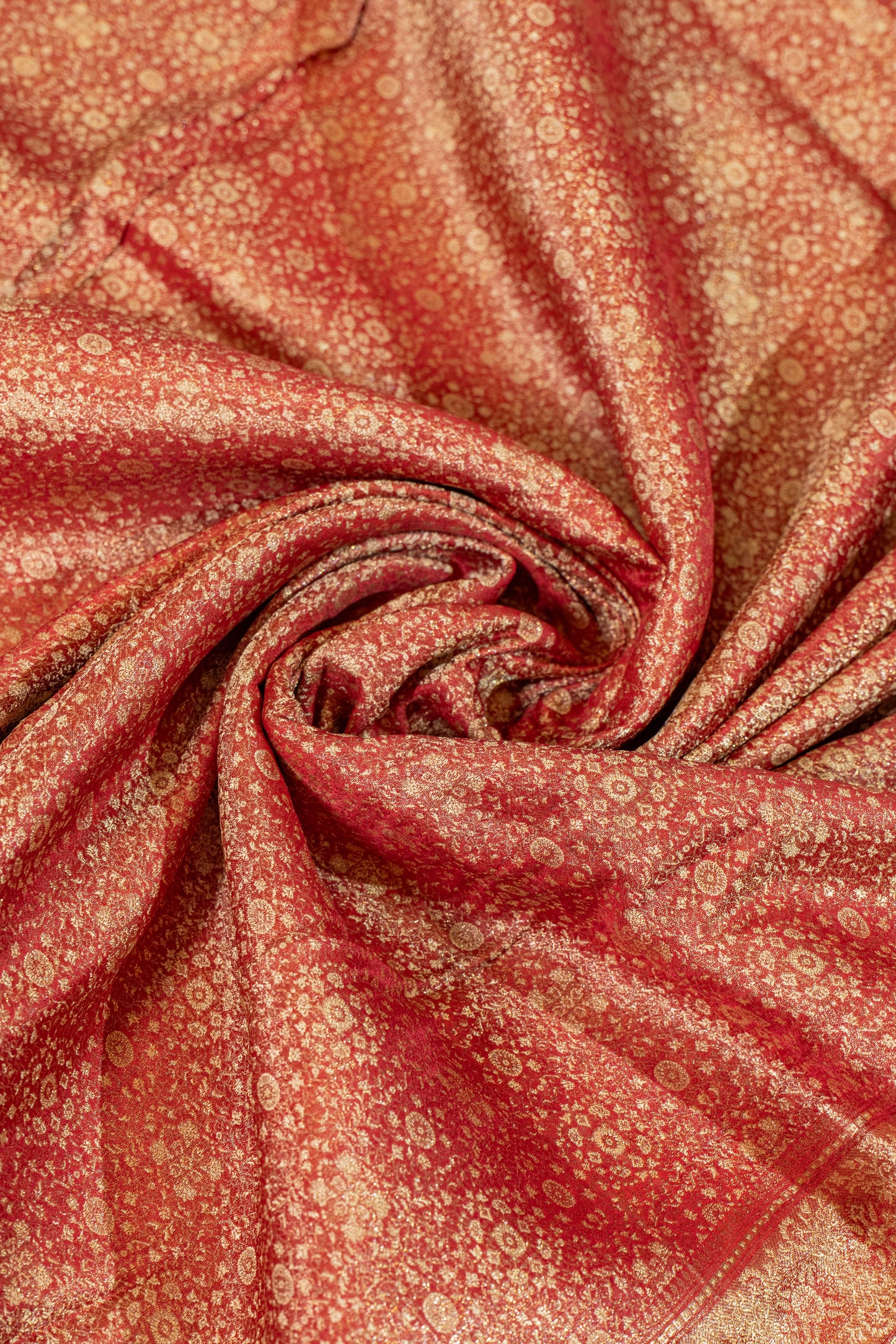 Suvarna~Reddish Golden Kimkhaab Tanchoi Bnaarsee Saree