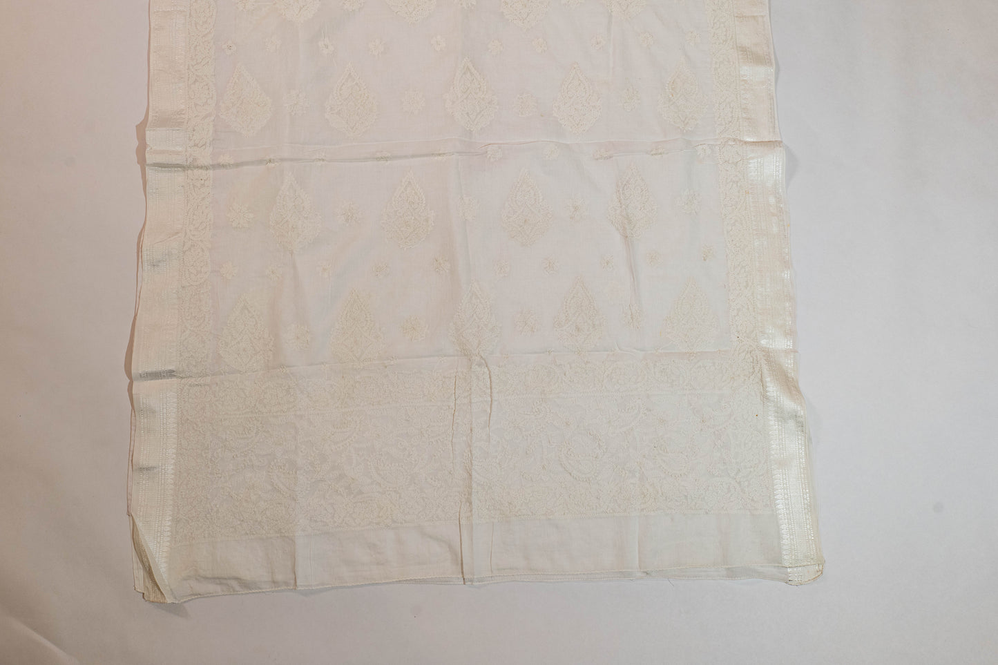 Jaya~White Lucknowi Chikankari Cotton Saree