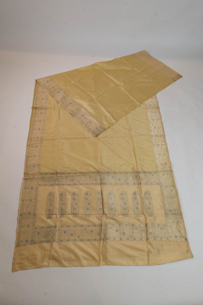 Sati~Off White Mulberry Silk Banarsee Saree