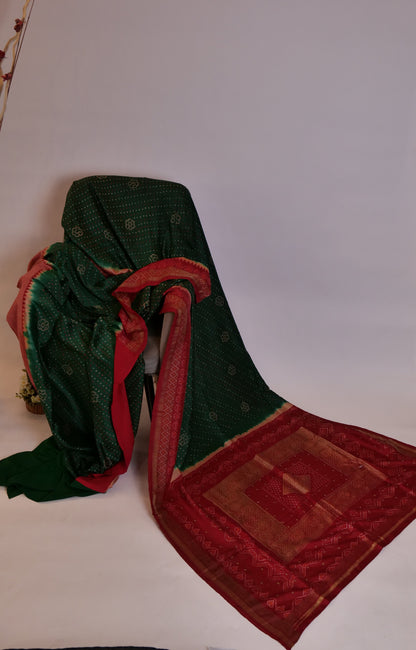 Maati~Ikkat Bandhni Saree