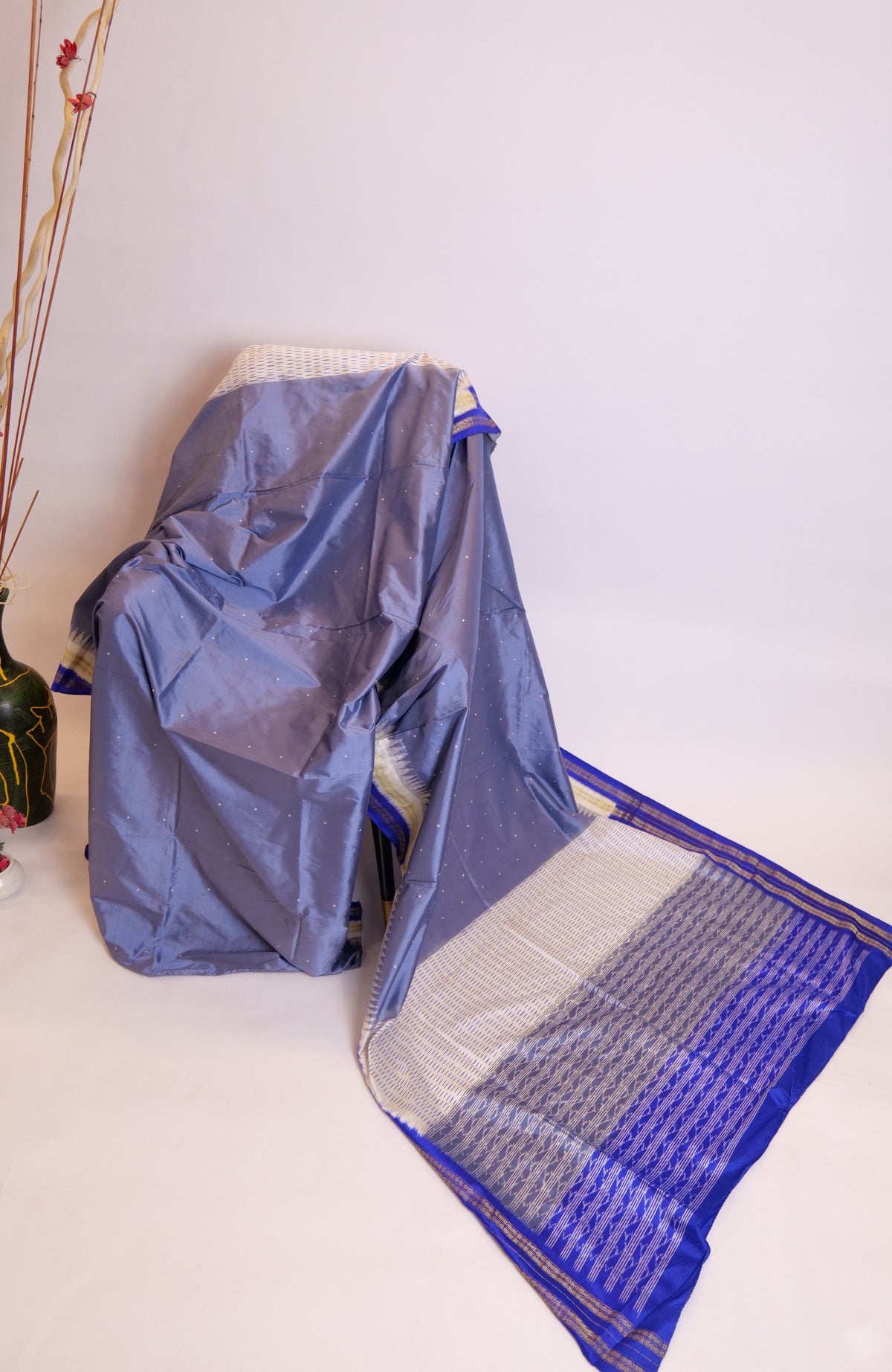 Dhruvi~Ikkat Saree Grey & Blue
