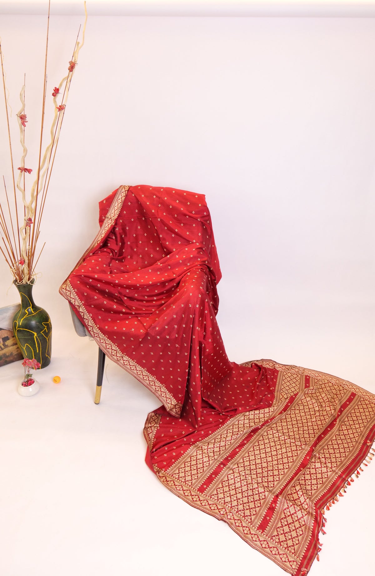 Ratti~Assam Mulberry Silk Garnet & Cream