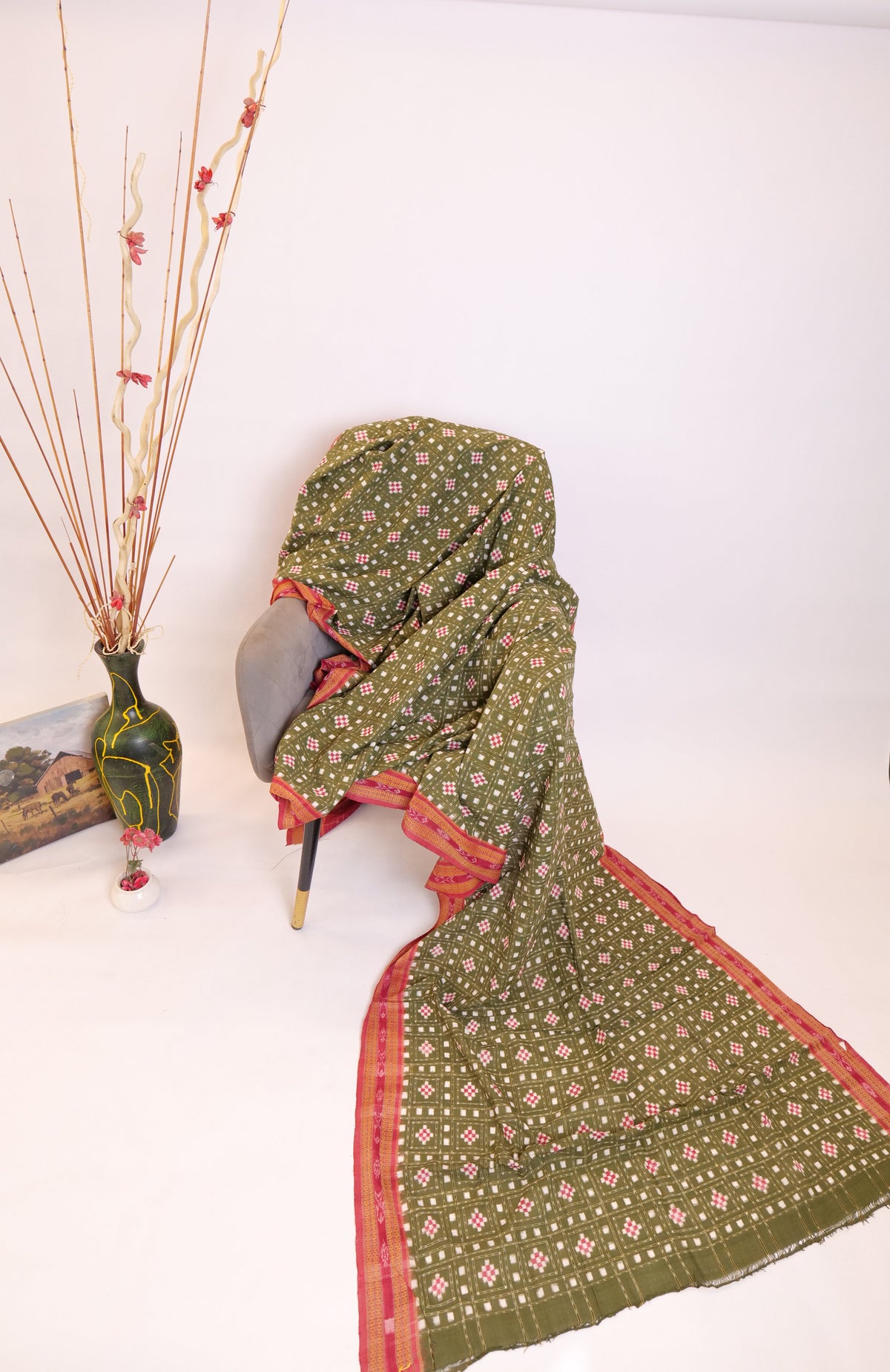Tejas~Vintage Cotton Pasapalli Red & green