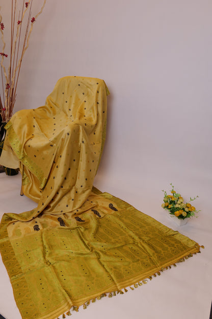 Pragya~Assam Mulberry Silk Saree Chandan & Green