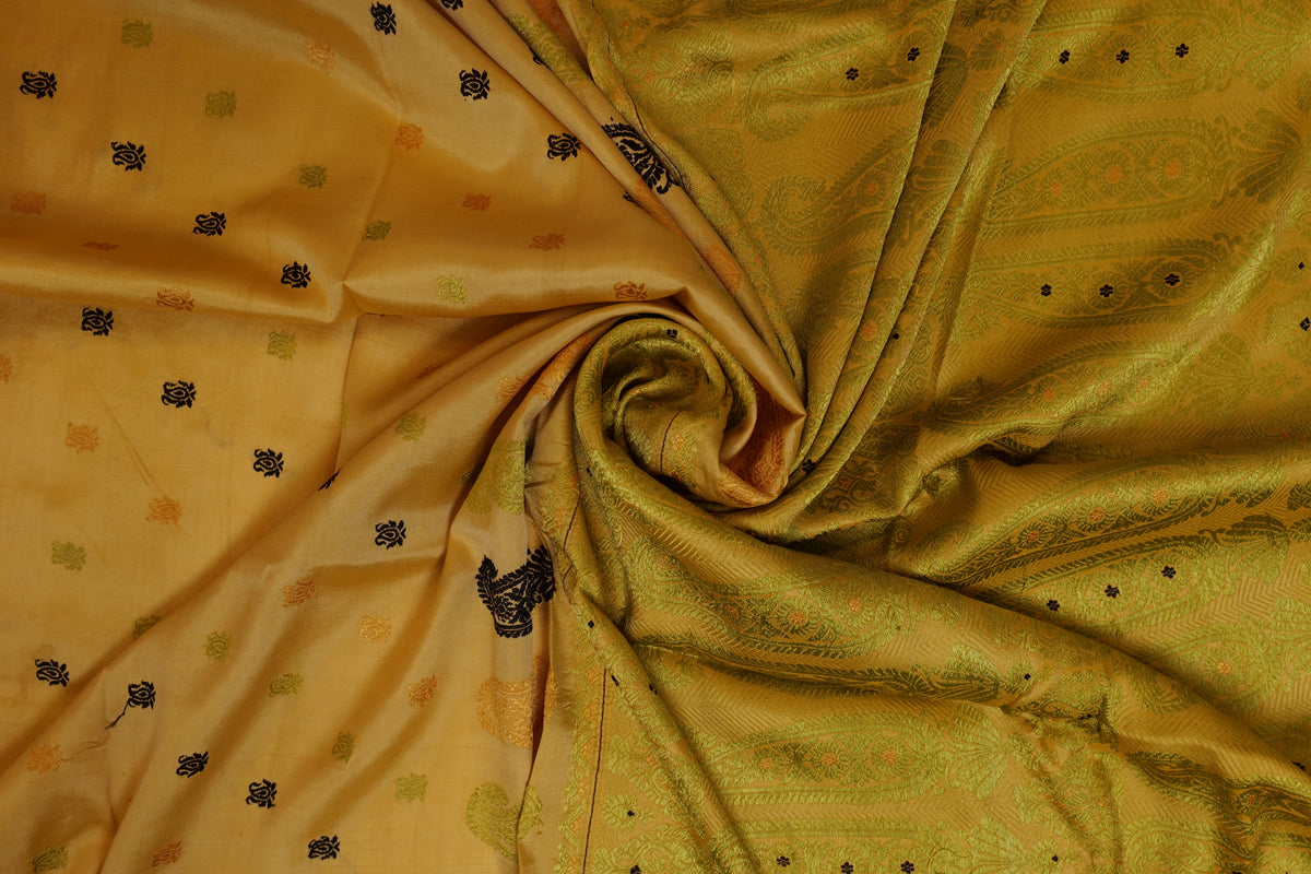 Pragya~Assam Mulberry Silk Saree Chandan & Green