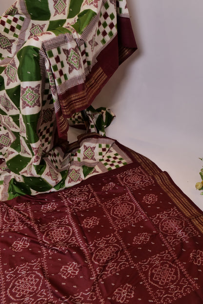 Yashasvi~Odissa Weave Green Maroon White