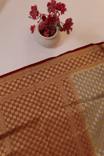 Veena~Khaddi Georgette Banarsee Saree Grey Maroon